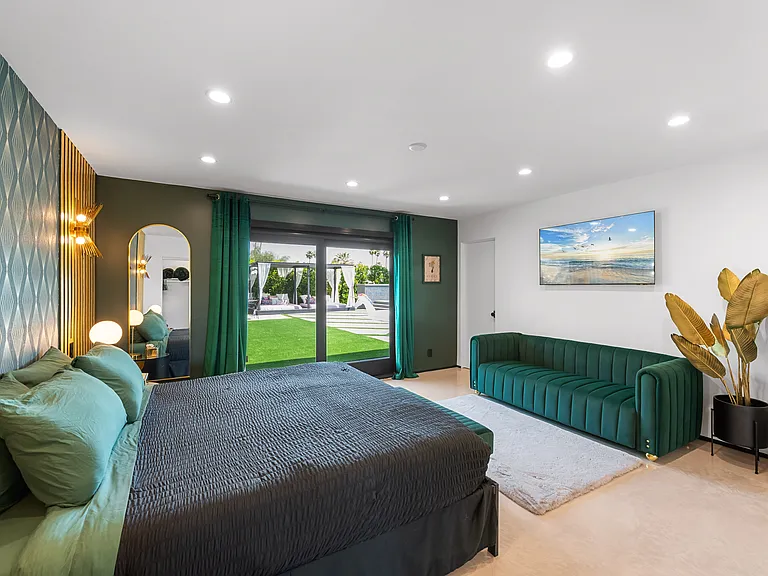 850 E Sierra Way — Photo 19