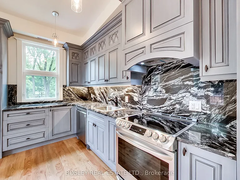 10 Sylvan Ave #3 — Photo 11