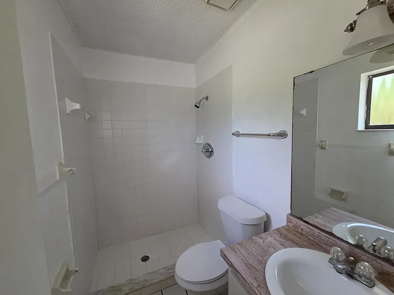 9000 Griggs Rd #G — Photo 13