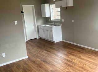 713 Avenue C #2, Seguin, TX 78155