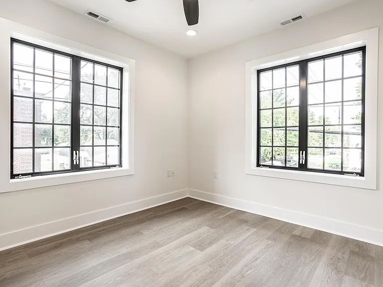 1702 N Alabama St #A — Photo 8