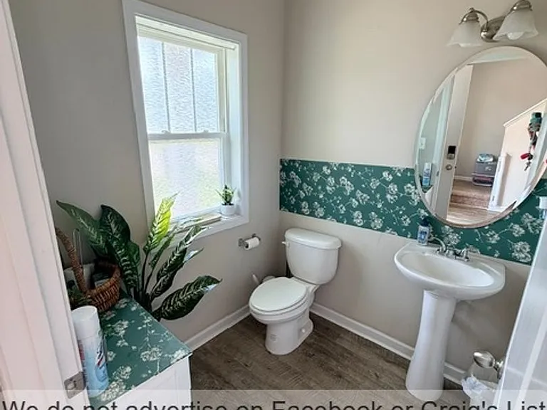 2350 Spinning Wheel Rd — Photo 6