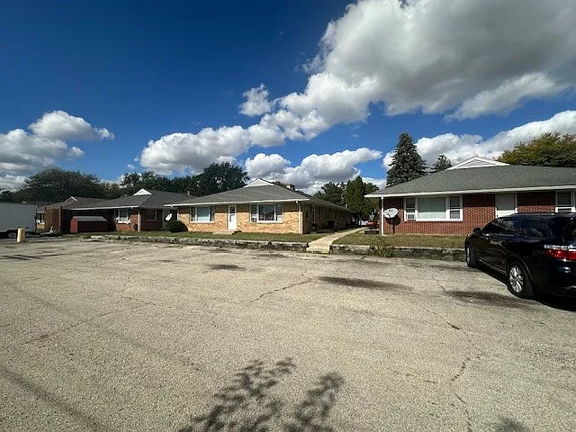 838 Halsted Rd — Photo 10