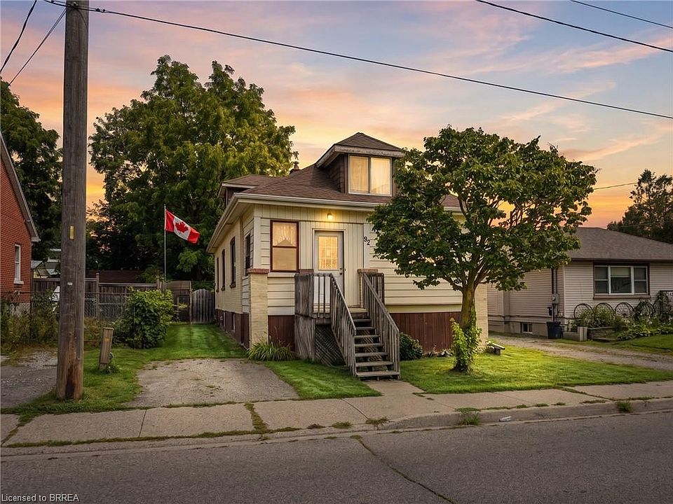 1st image of 92 Mary St