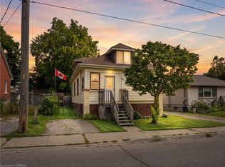 92 Mary St, Brantford, ON N3S3B6
