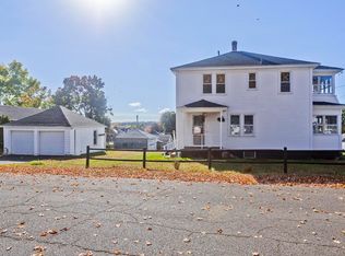 52 Prospect St, Ludlow, MA 01056