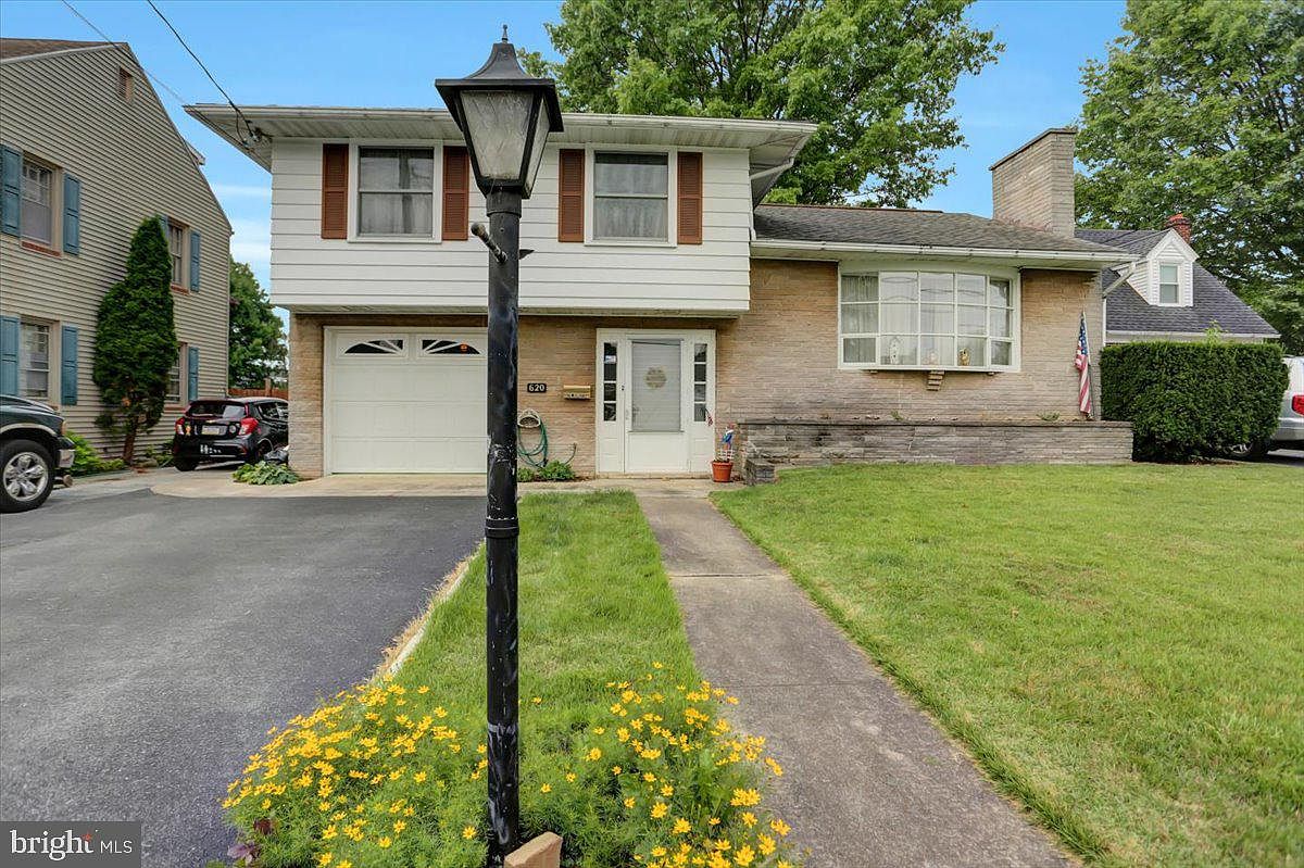 620 Stanley Ave, Chambersburg, PA 17201 Zillow