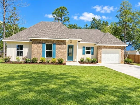35395 Melody Ln, Slidell, LA 70460