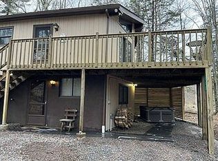 113 Lady Ann Ct, Blakeslee, PA 18610