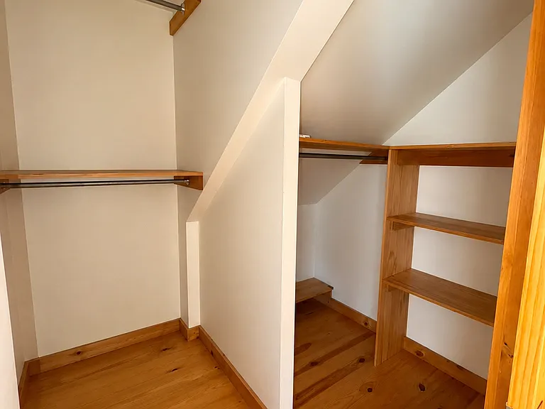 16 Livingston St #E — Photo 14