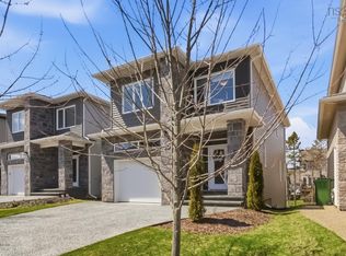 65 Tilbury Ave, Halifax, NS B4B 0Y1