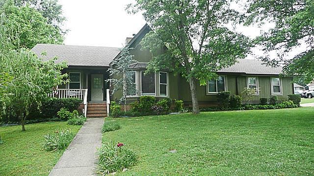 1st image of 2419 Bennington Dr