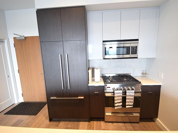 STOVE/FRIDGE/MICROWAVE
