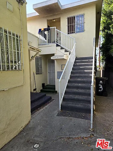 754 E 84th Pl #2 Photo 1