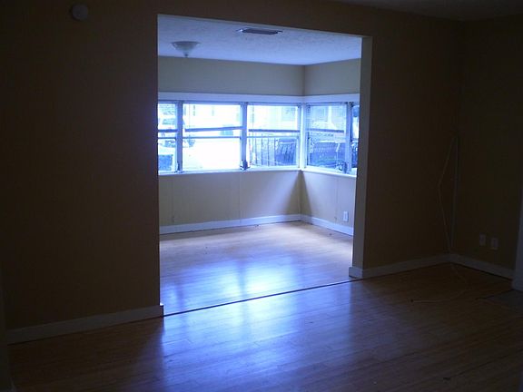 5th image of 7009 S Shamrock St