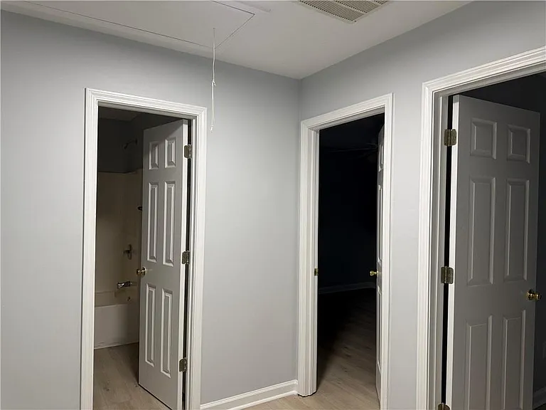 4209 Zephyrhills Dr NW — Photo 37