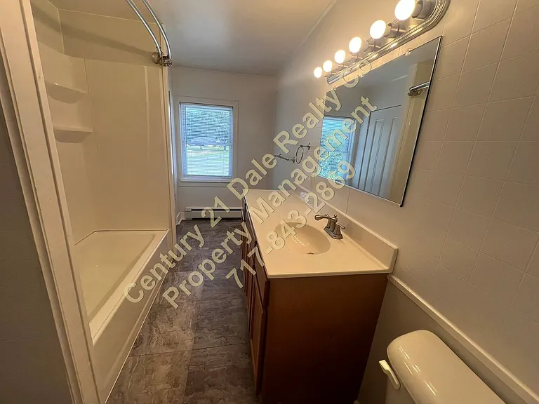 7322 Lincoln Hwy — Photo 19