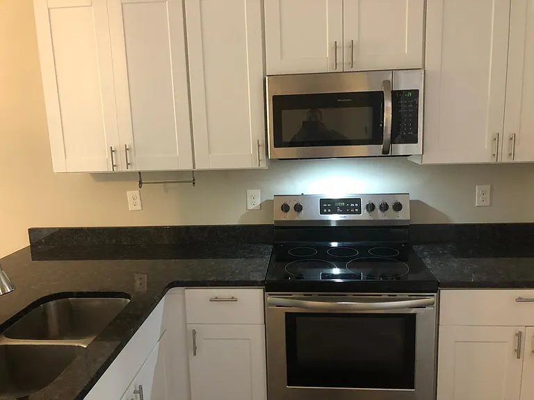 832 Hughes Trce #832 — Photo 24