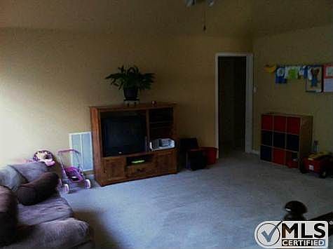 4th image of 1512 Canyon Wren Dr