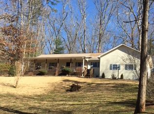 105 N Pointe Rd, Sylva, NC 28779