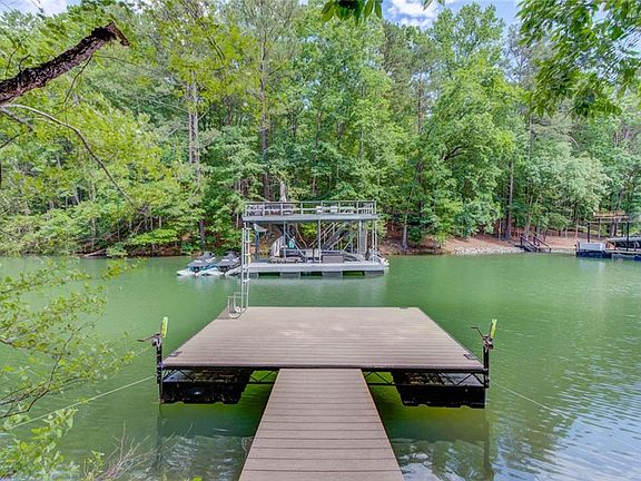 2nd image of 5345 Pilgrim Point Rd