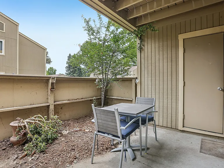 3383 Foxtail Ter — Photo 42
