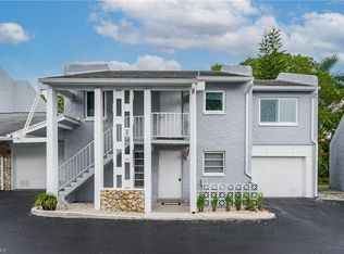 28 Watercolor Way #28, Naples, FL 34113