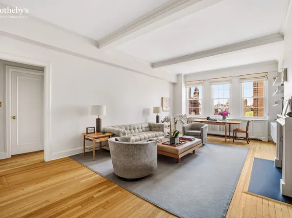 39 Fifth Avenue image 1 of 11