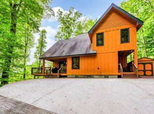 27 Hickory Springs Trl, Bryson City, NC 28713