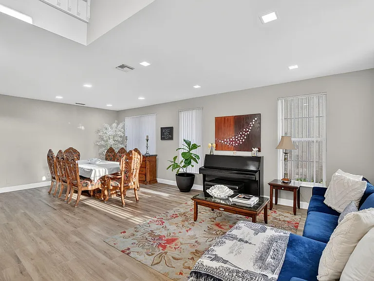 18280 Coral Isles Dr — Photo 8