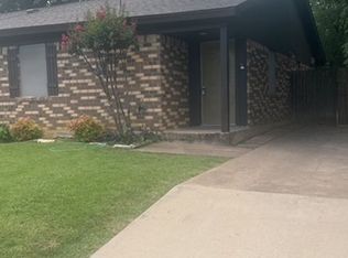 206 S 4th Ave, Mansfield, TX 76063
