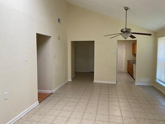 4th image of 5531 Edenboro Rd