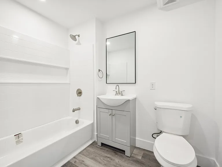 11800 E Colfax — Photo 20