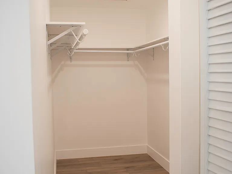 4706 SW 67th Ave #M3 — Photo 15