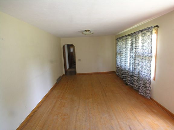 2nd image of Park Ave