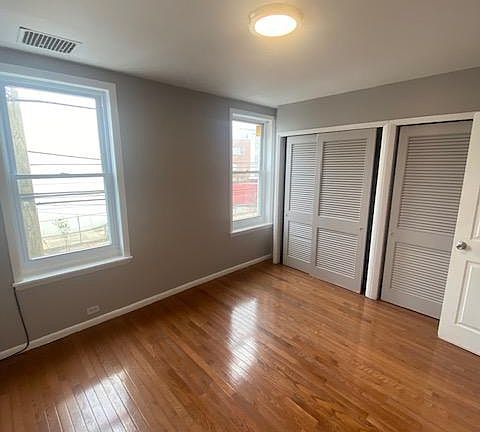 5th image of 2555 Grays Ferry Ave