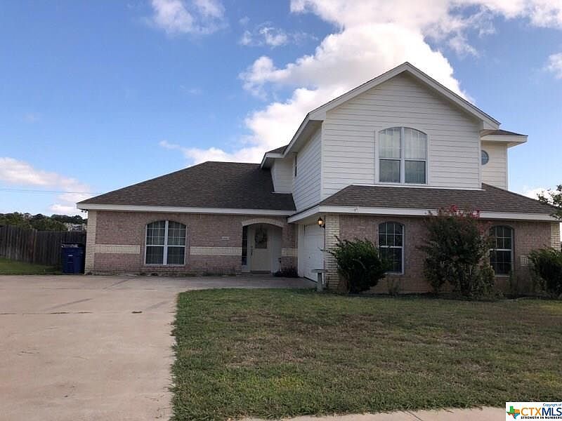 1st image of 1902 Walker Place Blvd