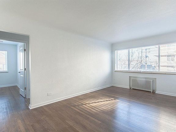 2nd image of 85 N Grant St APT 20
