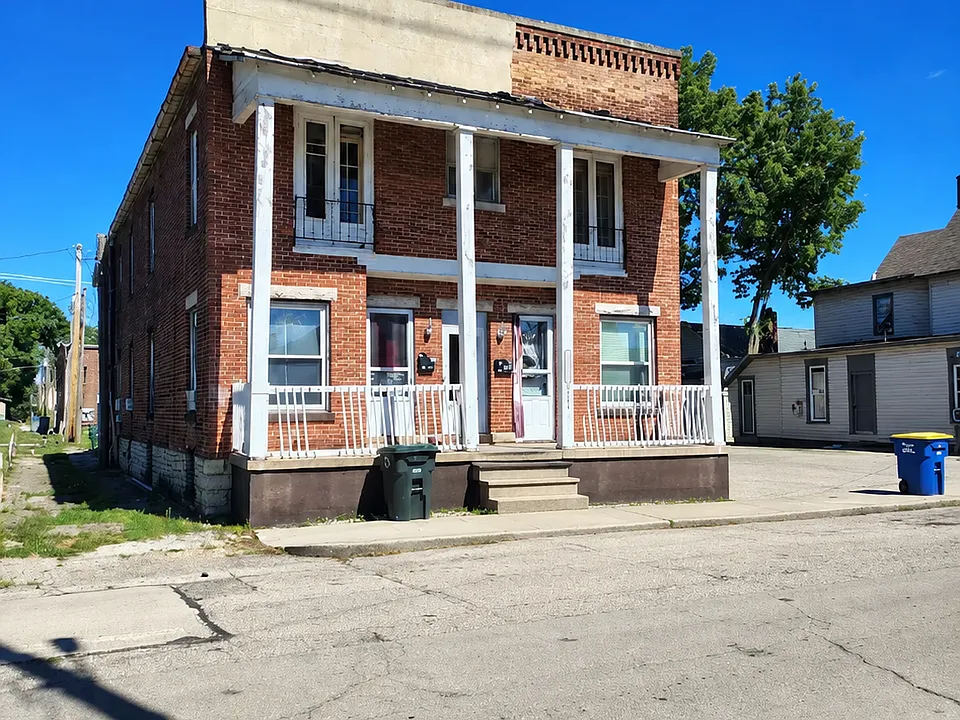 312 N Mulberry St #201