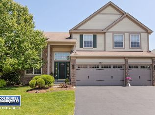 502 Chesterfield Ln, North Aurora, IL 60542