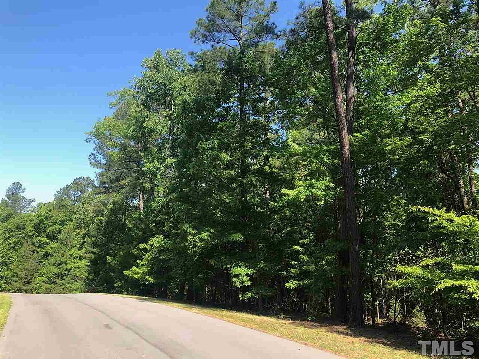 1st image of 847 Ocoee Falls Dr