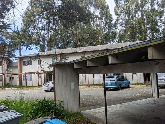 2nd image of 2610 Fairfield St #Fc2020040