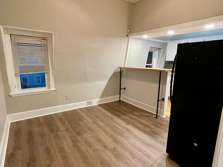 128 Maplewood Ave #3 — Photo 11