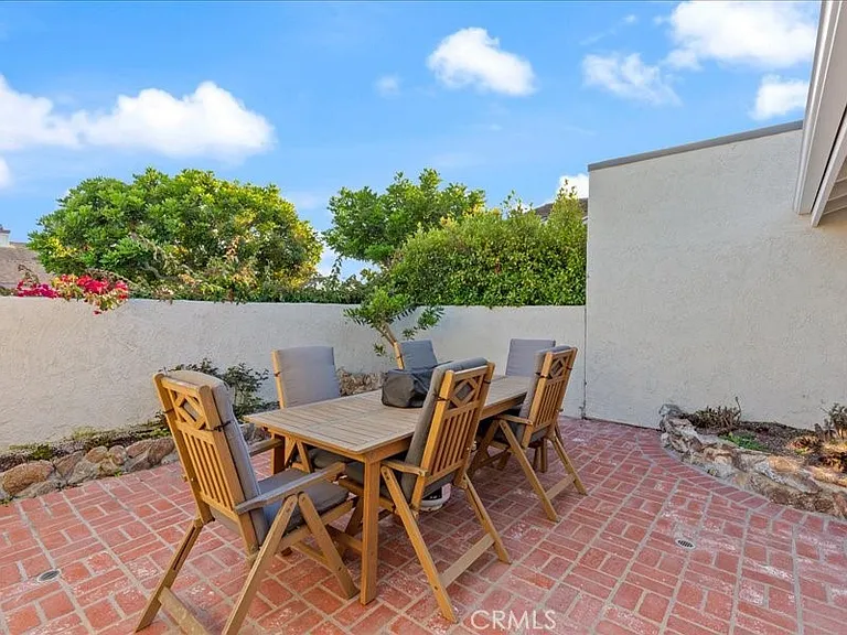 8 Sandbar Dr — Photo 24