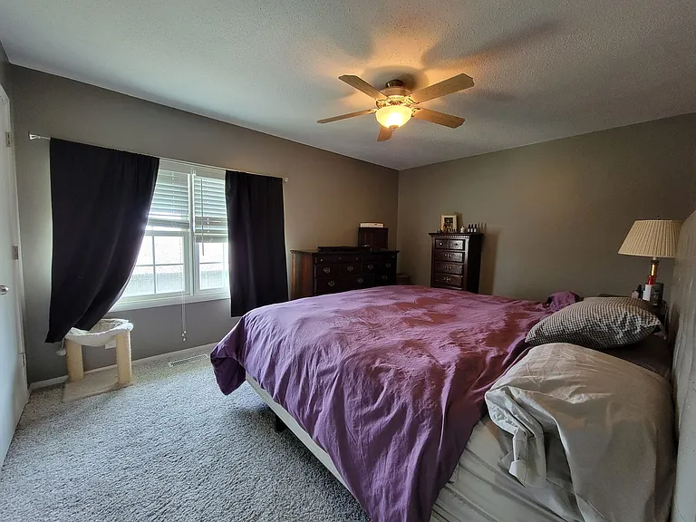 1801 Kenny Ave — Photo 12
