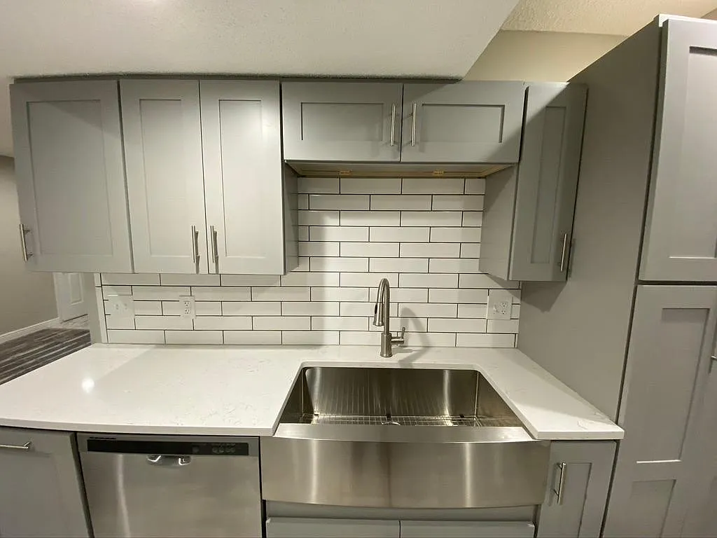 9057 W Swan Cir — Photo 3