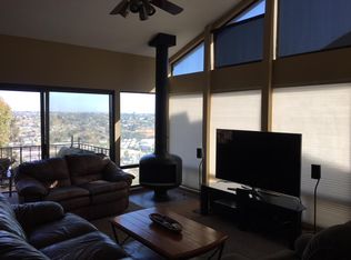 11473 Cascada Way, San Diego, CA 92124