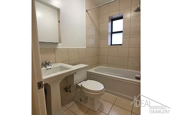 Rented by Ideal Properties Group | media 8