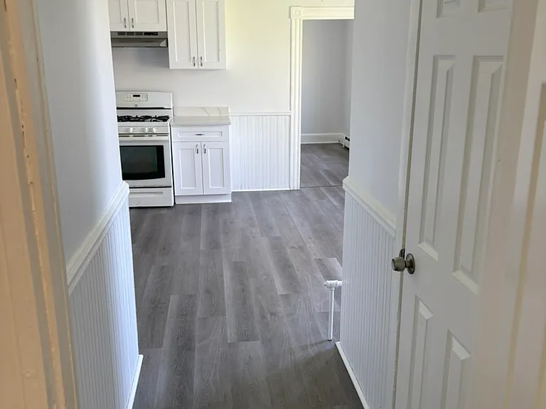 14 Beatty St #1 — Photo 6