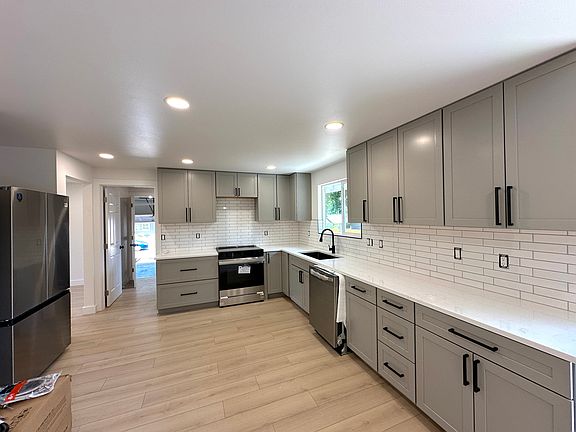 2nd image of 8617 NW 4th Ave
